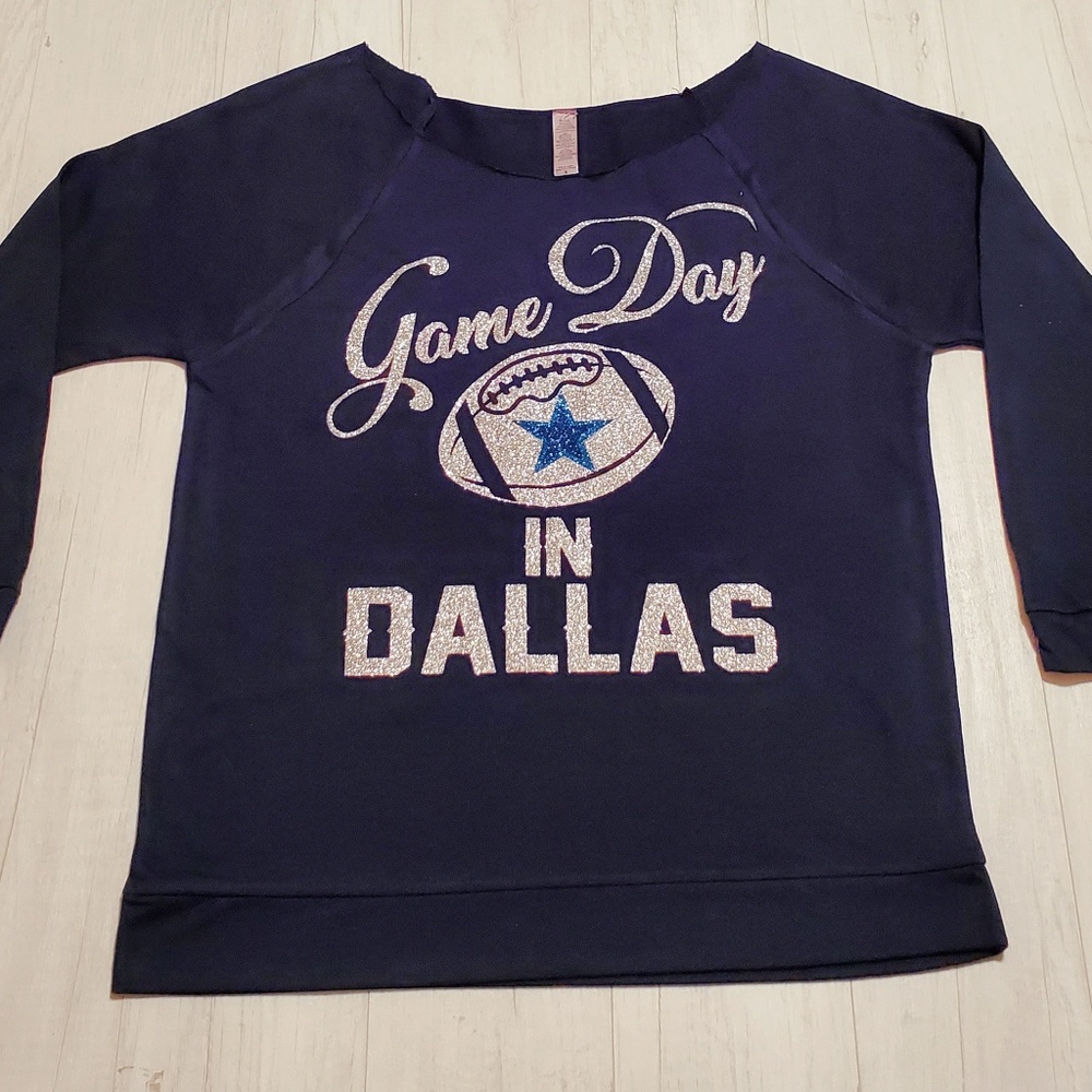 Game Day In Dallas Raw Edge Top